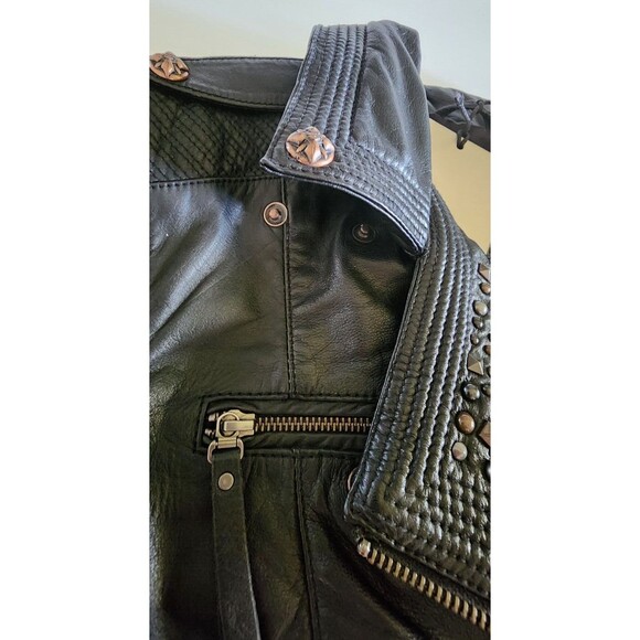 Harley Davidson Jacket Womens Medium Black Leather Zippers Pockets Studded New - Picture 10 of 16